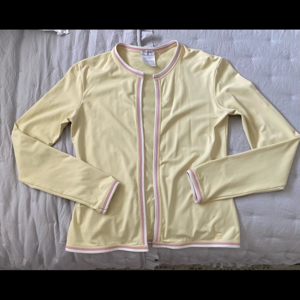 Chanel jacket - Picture 2 of 10